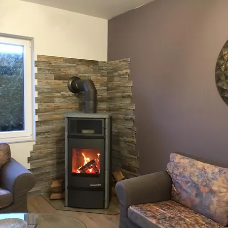 Holiday home Im 5-muehlen-land Grossefehn, Ostfriesland